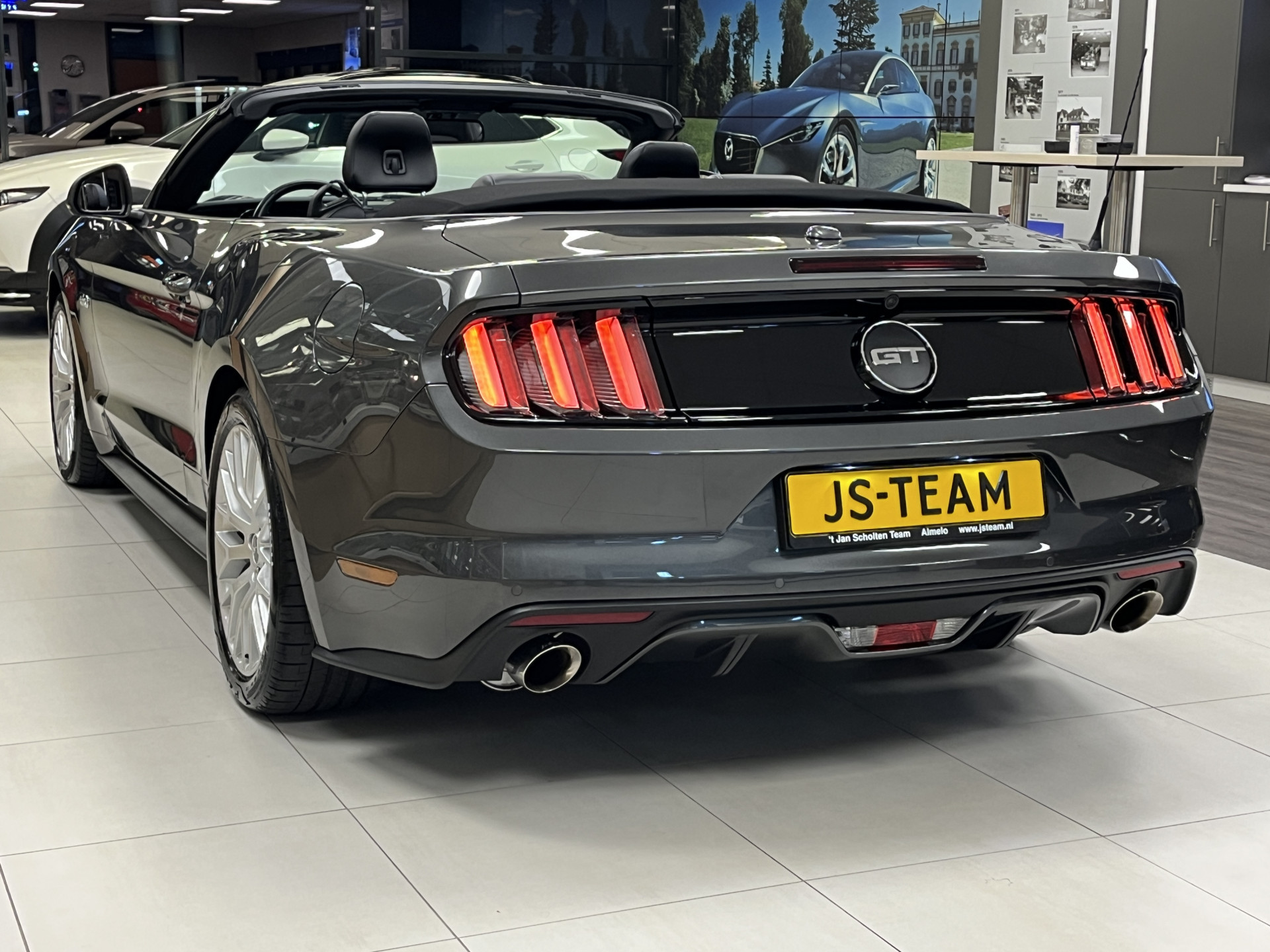 Hoofdafbeelding Ford Mustang