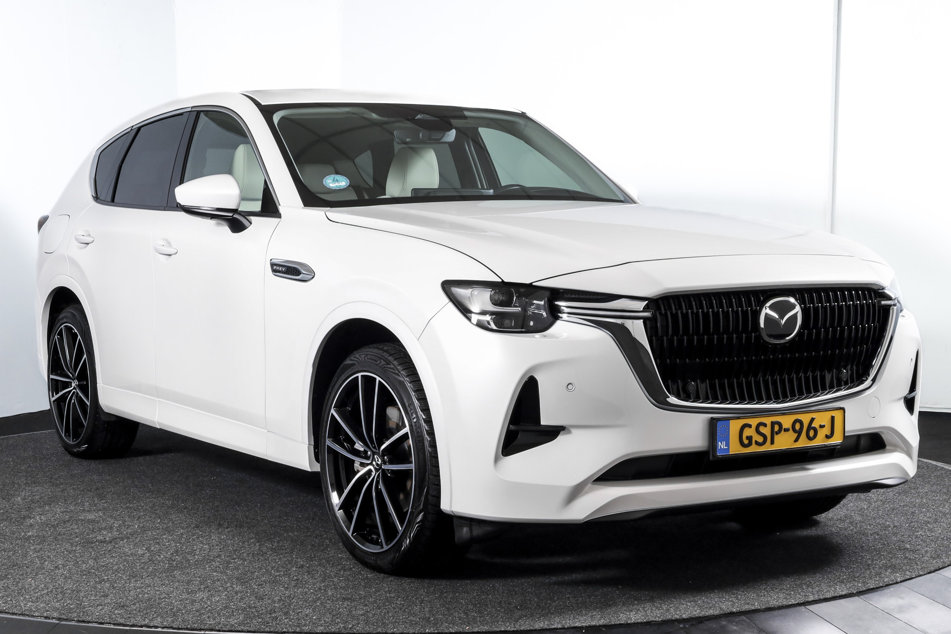 Hoofdafbeelding Mazda CX-60