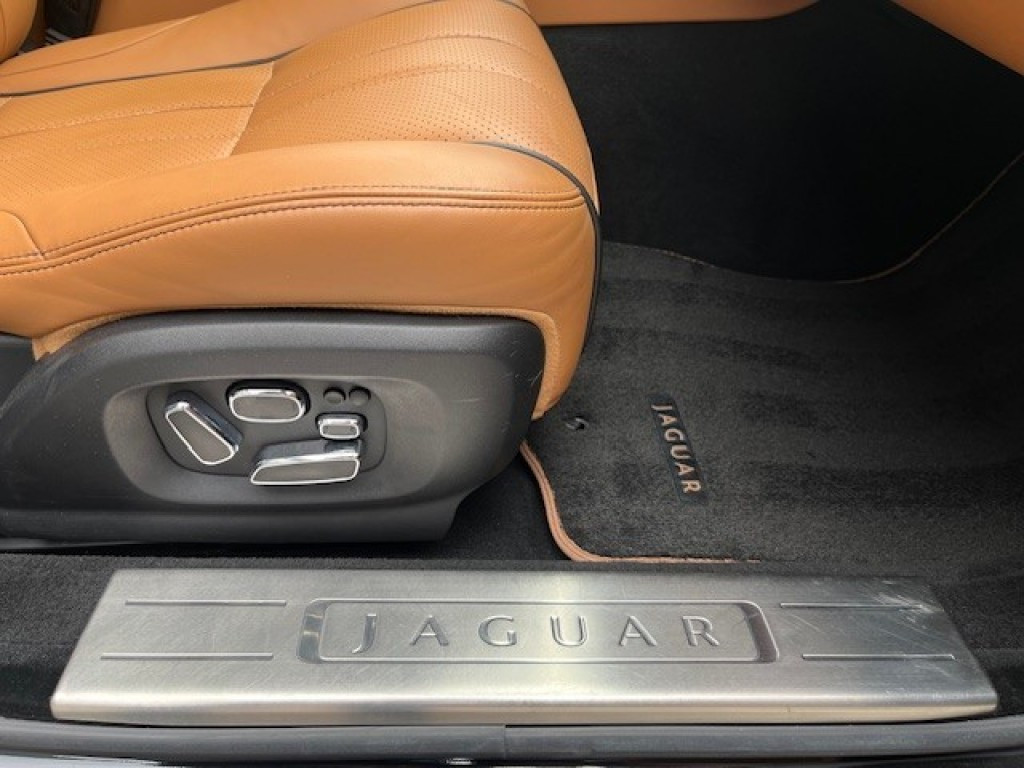 Hoofdafbeelding Jaguar XJ