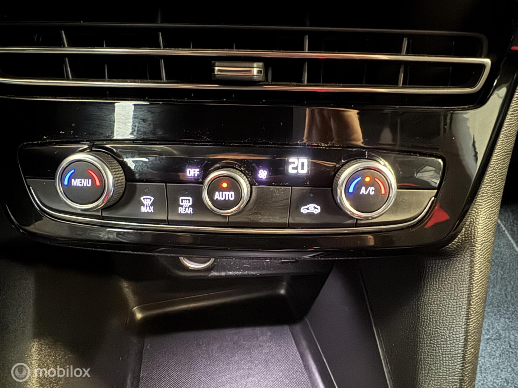 Hoofdafbeelding Opel Mokka-e