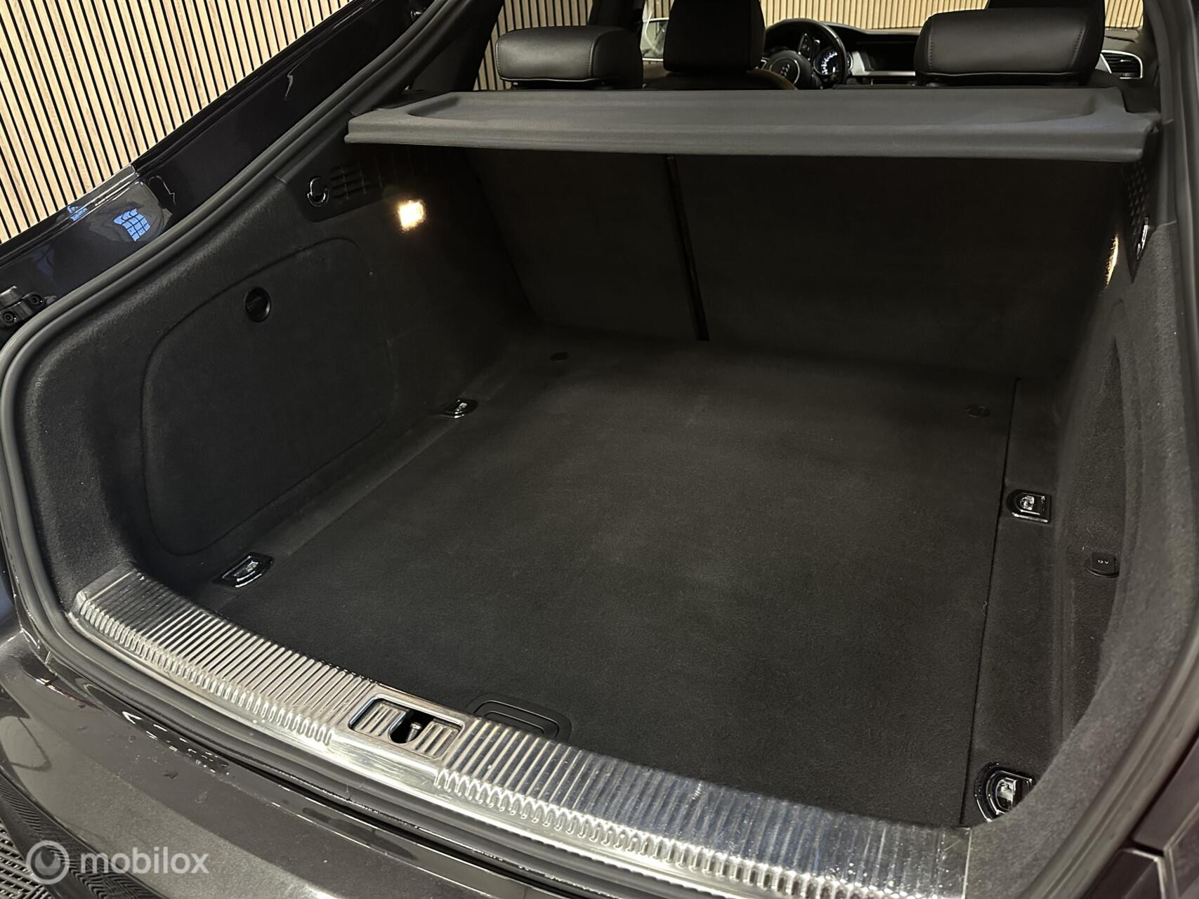 Hoofdafbeelding Audi S5