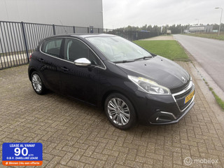 Peugeot 208 1.2 PureTech Blue Lease Executive
