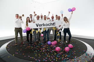 Peugeot e-208 EV Active Pack 50 kWh | Parkeersensoren | Apple Carplay | Climate Control