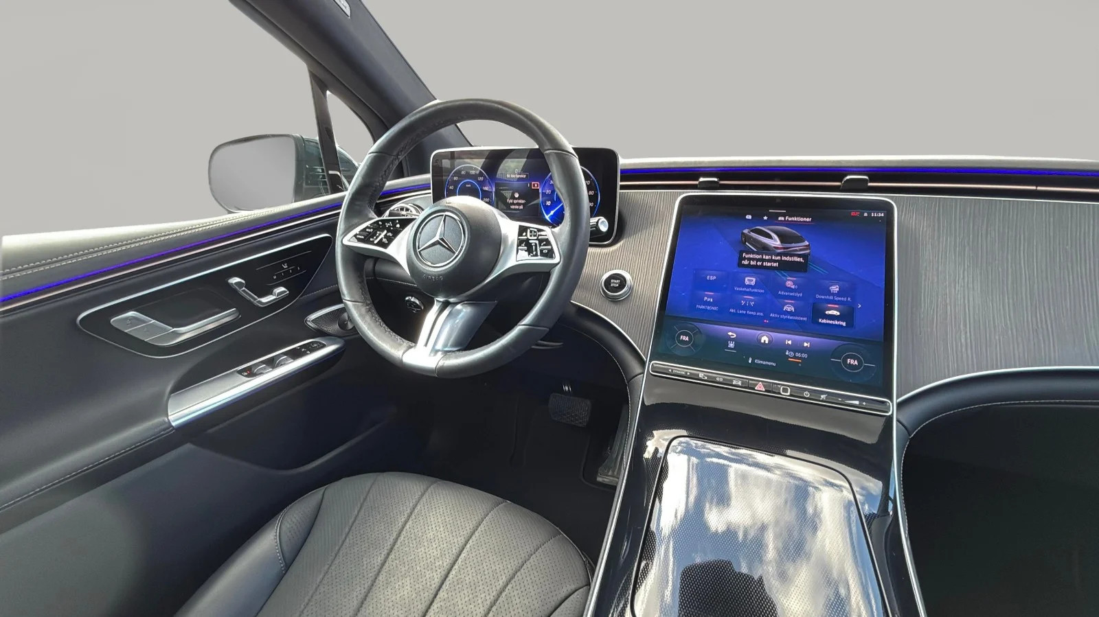 Mercedes-Benz-EQE-image-8