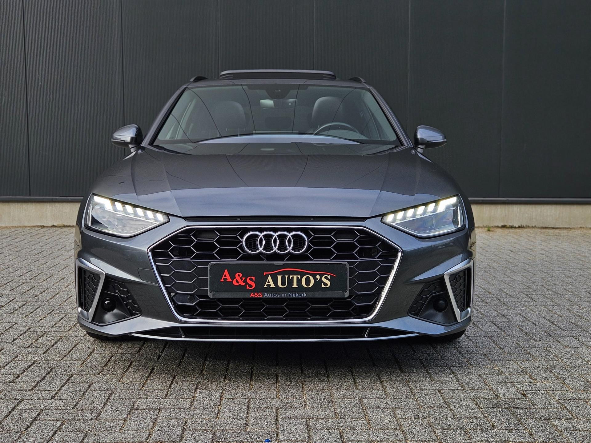 Hoofdafbeelding Audi A4