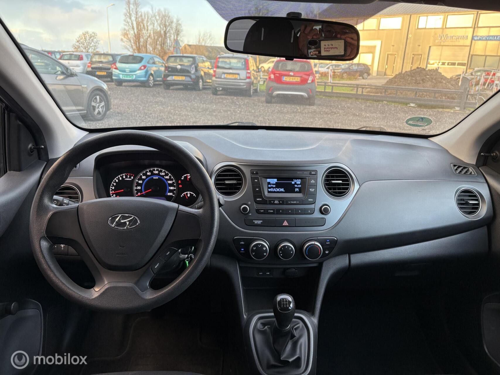 Hoofdafbeelding Hyundai i10