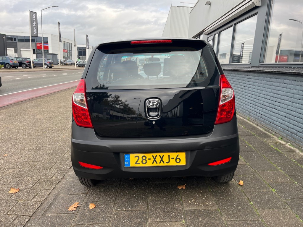 Hoofdafbeelding Hyundai i10