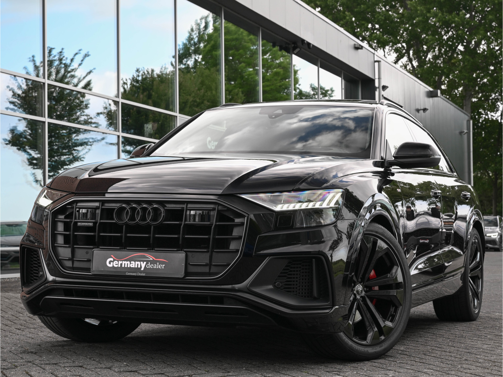 Hoofdafbeelding Audi Q8