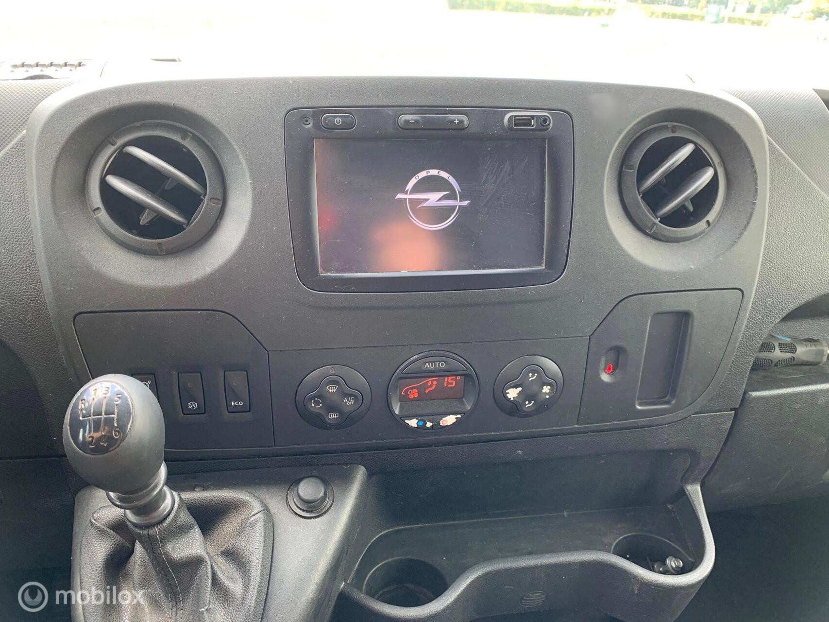 Hoofdafbeelding Opel Movano