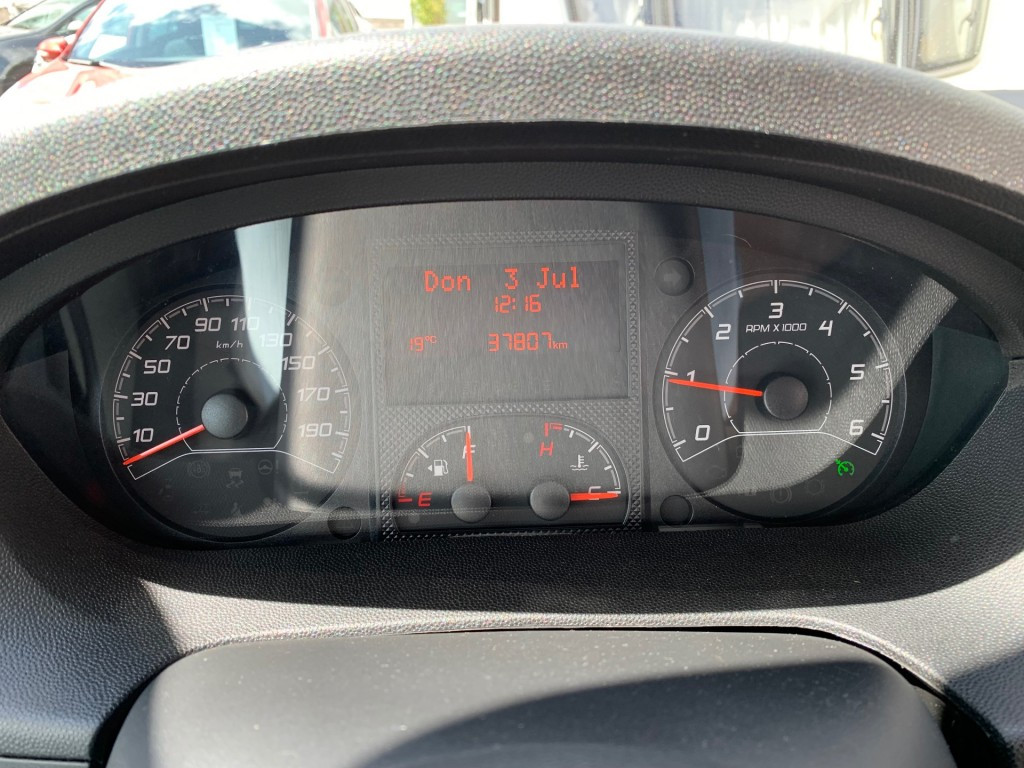 Hoofdafbeelding McLouis Carat 480g Queensbed Hefbed