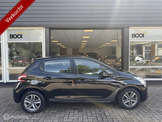 Hoofdafbeelding Peugeot 208 Peugeot 208 1.2 VTi Envy Eerste eigenaar CLIMA NAVI PDC