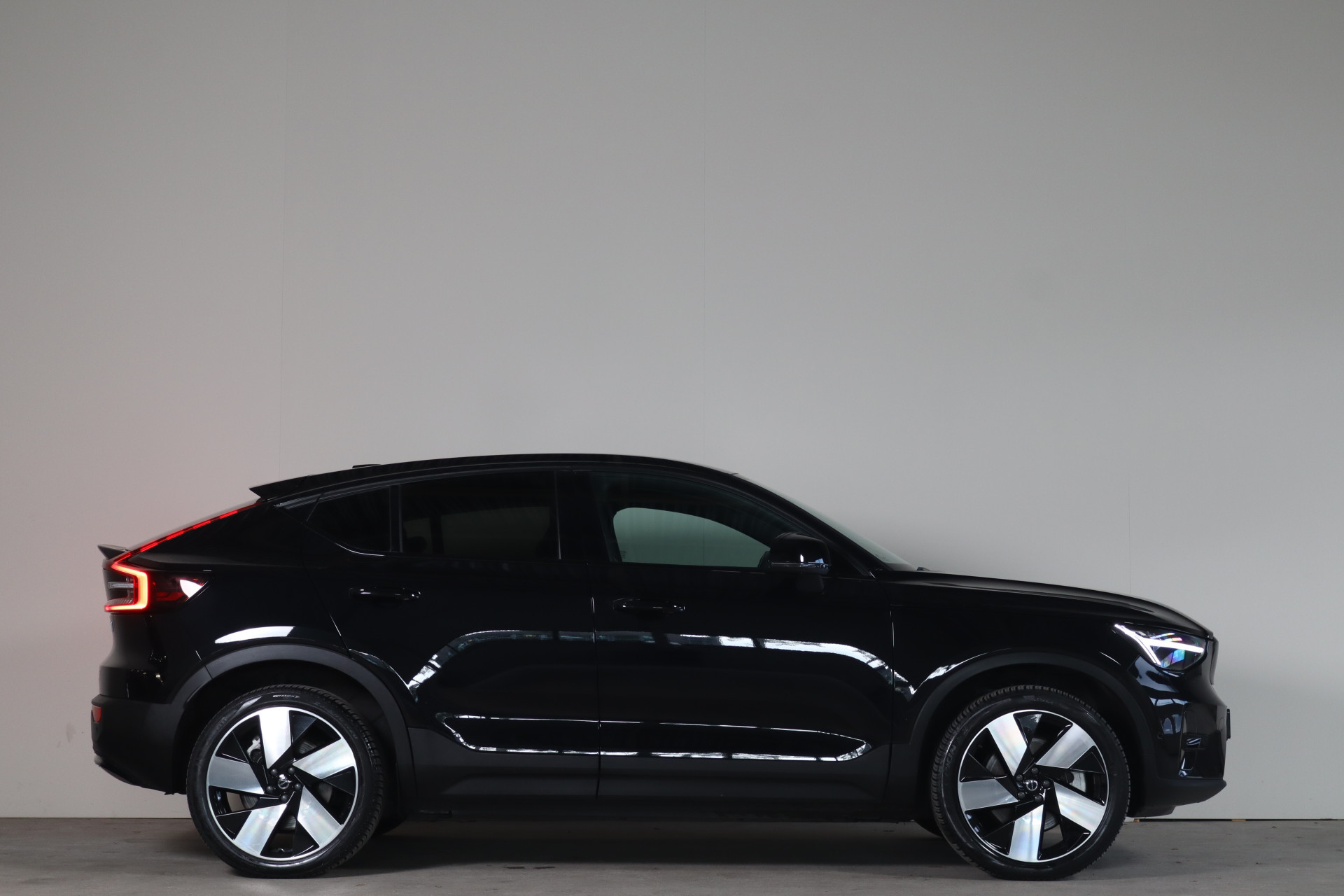 Hoofdafbeelding Volvo C40