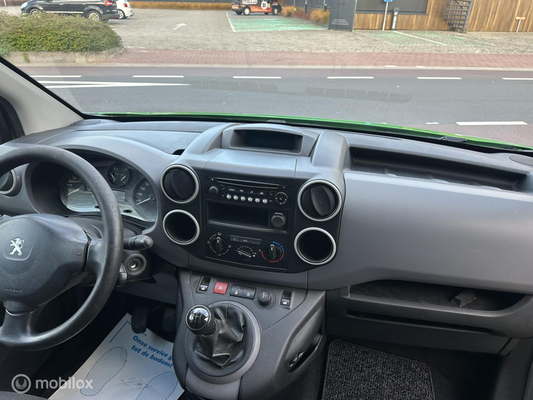 Hoofdafbeelding Peugeot Partner