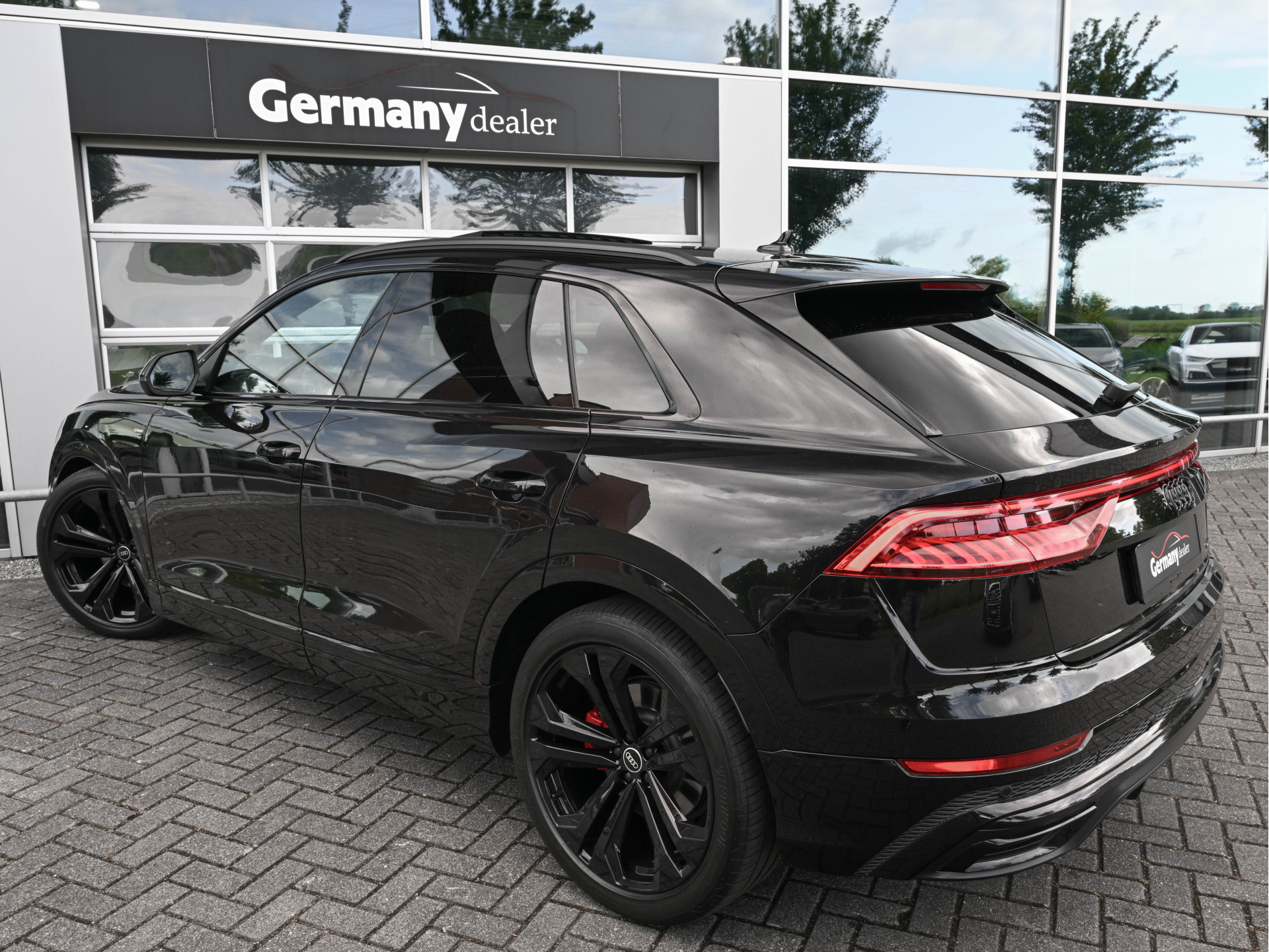 Hoofdafbeelding Audi Q8