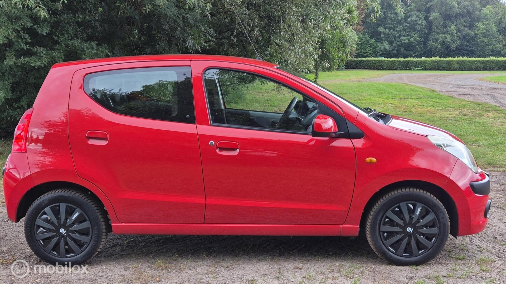 Hoofdafbeelding Nissan Pixo