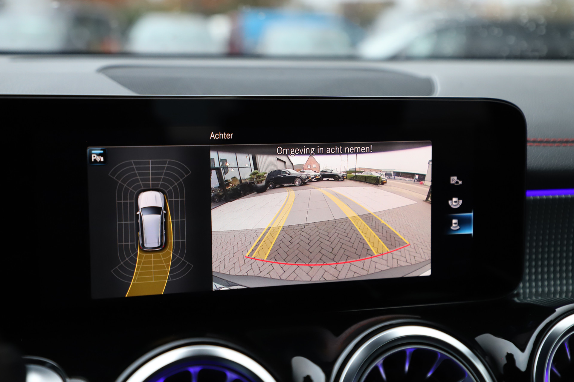 Hoofdafbeelding Mercedes-Benz EQB