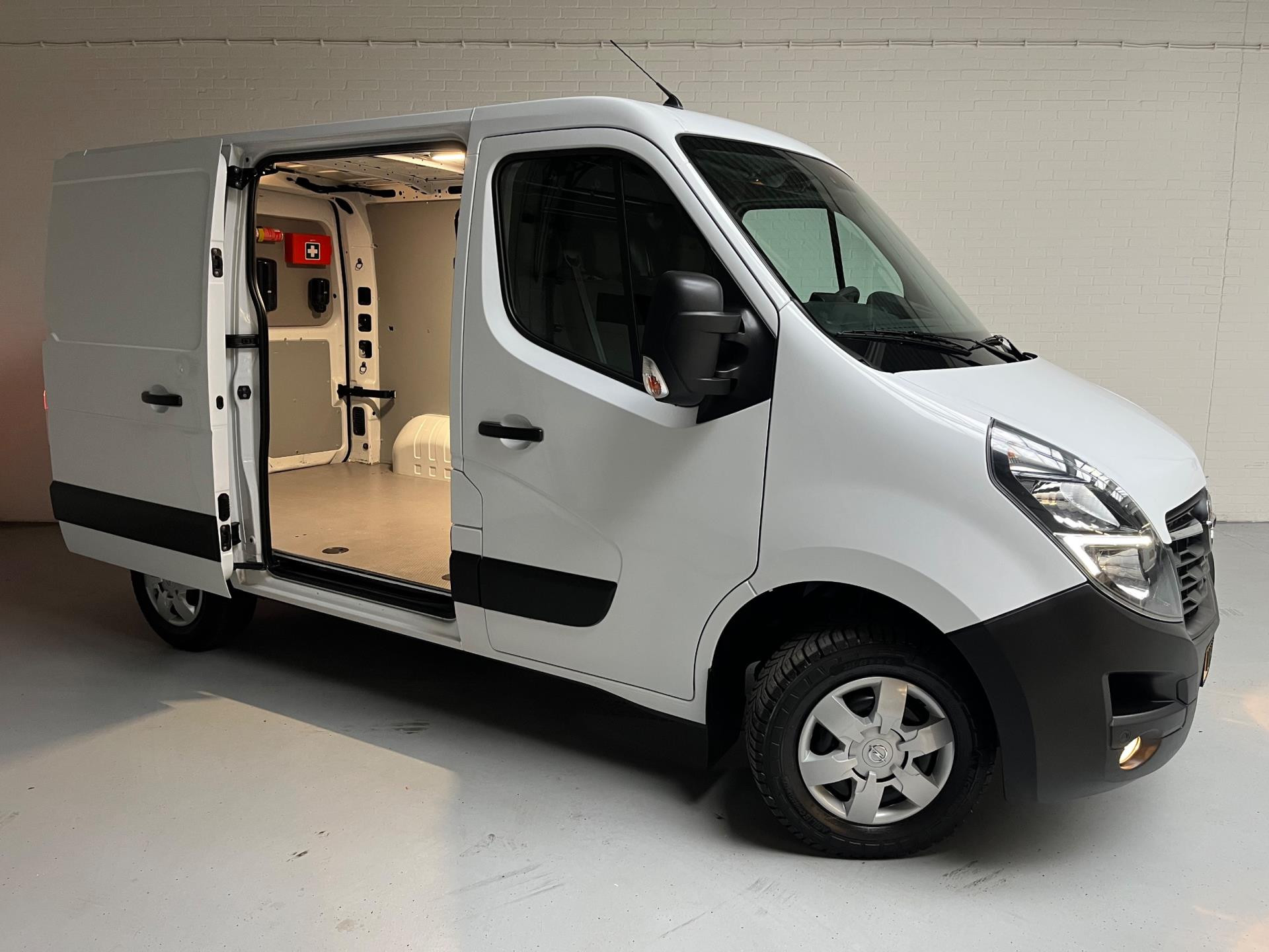 Hoofdafbeelding Opel Movano