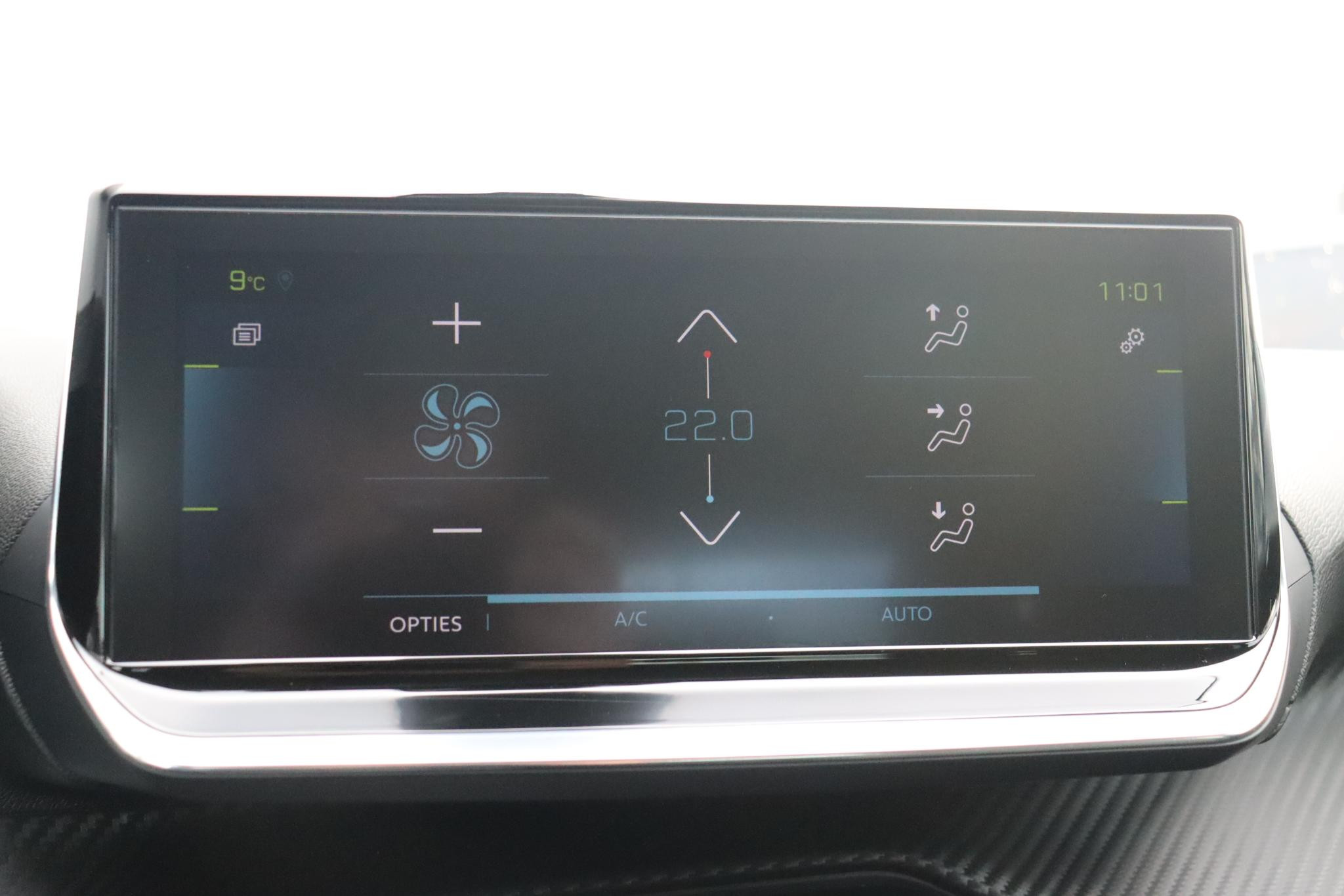 Hoofdafbeelding Peugeot e-208