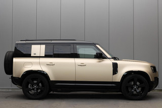 Land Rover | Defender 3.0 D250 110 MHEV SE | Luchtvering | Groot Infotainmentscherm | Premium Audio by Meridian | Black Pack | FULL LED |