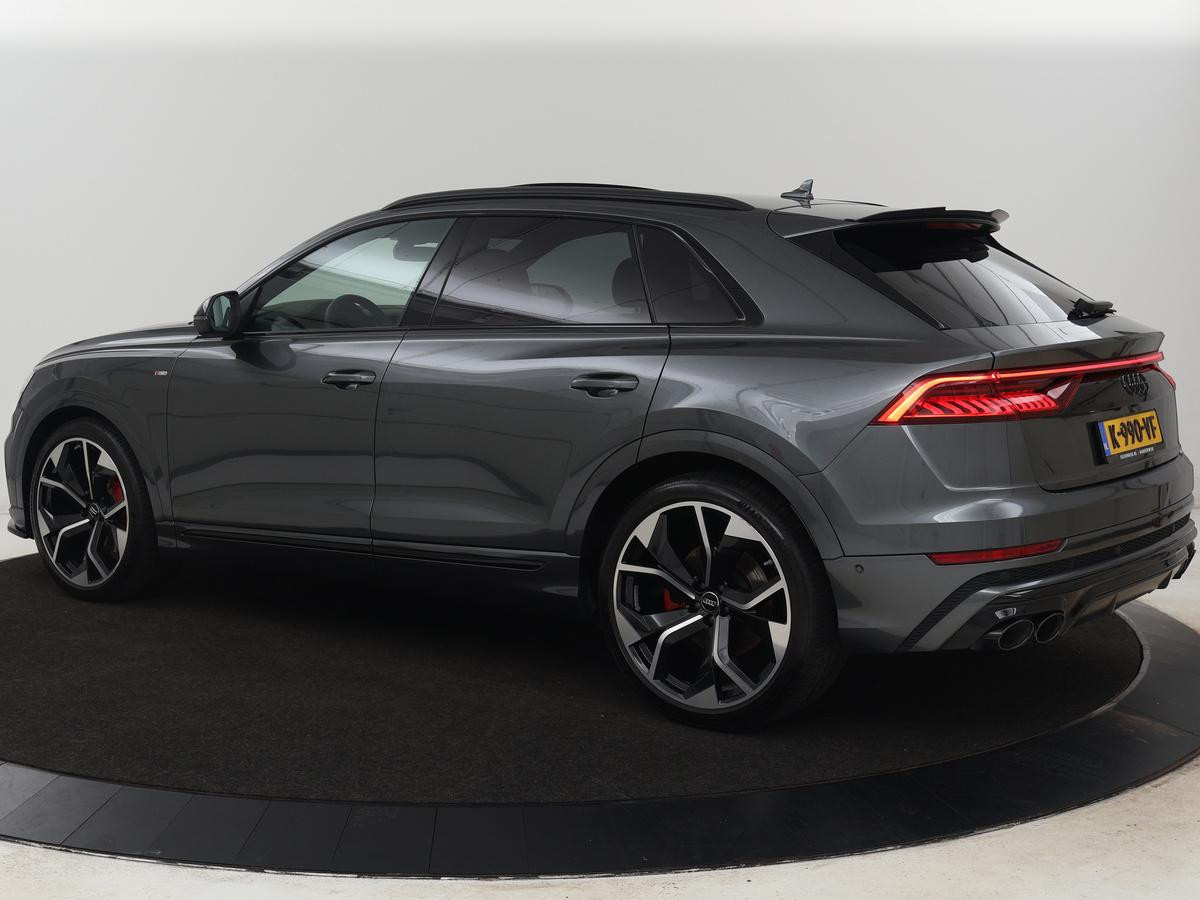 Hoofdafbeelding Audi Q8