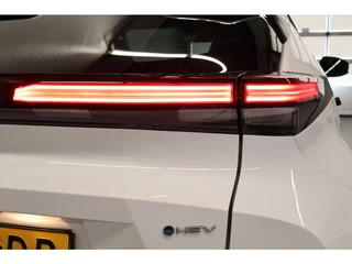 Toyota C-HR Toyota C-HR 2.0 Hybrid 200 First Edition - afbeelding nr 8