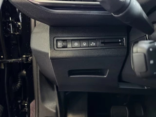 Peugeot 3008 Peugeot 3008 130PK ALLURE LEER I-COCKPIT LED CARPLAY EUROPA.NAVI ELEK.KLEP CAMERA ADAP.CRUISE ZWARTE HEMEL. 05/2024 ALLURE 2024 - afbeelding nr 19