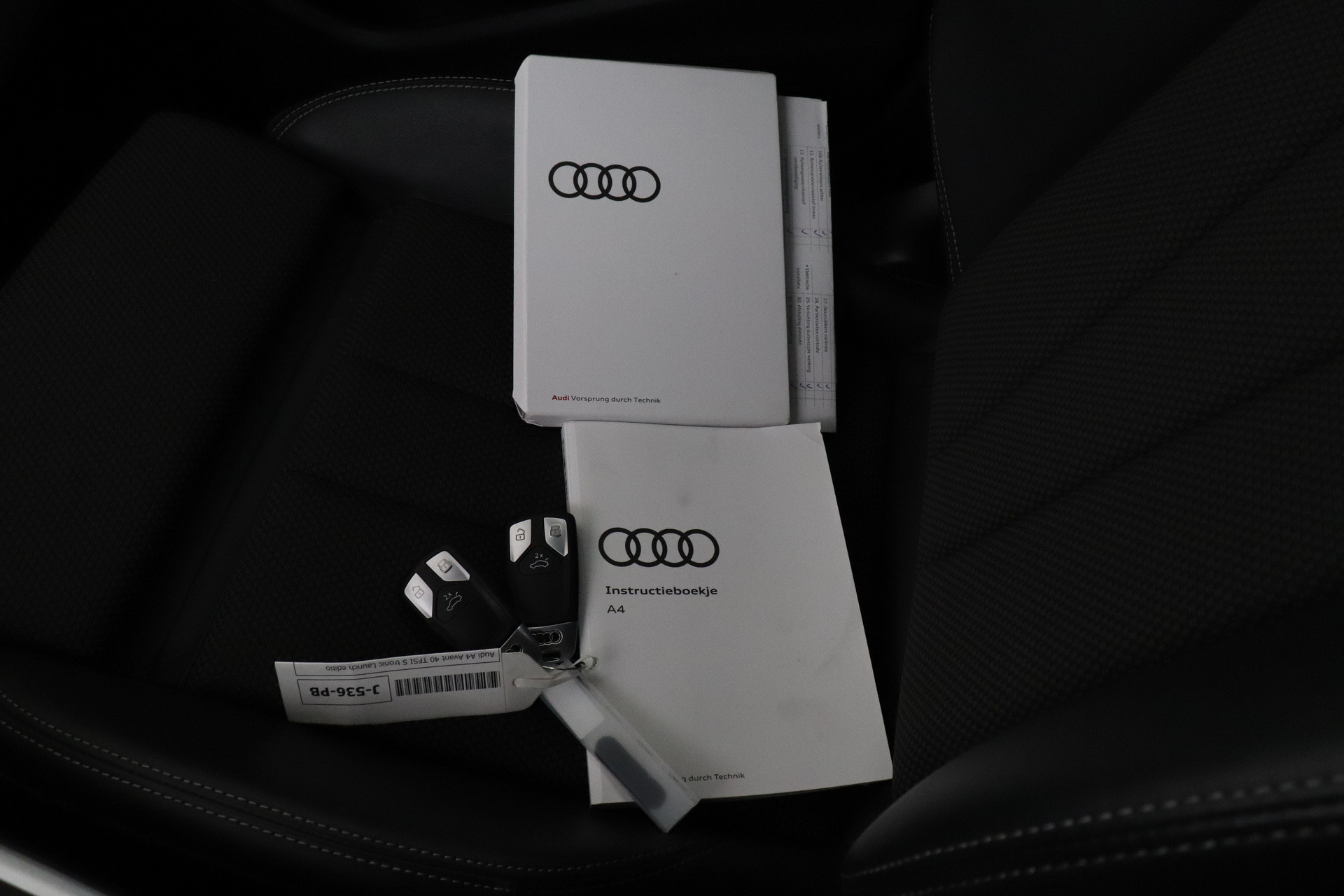 Hoofdafbeelding Audi A4