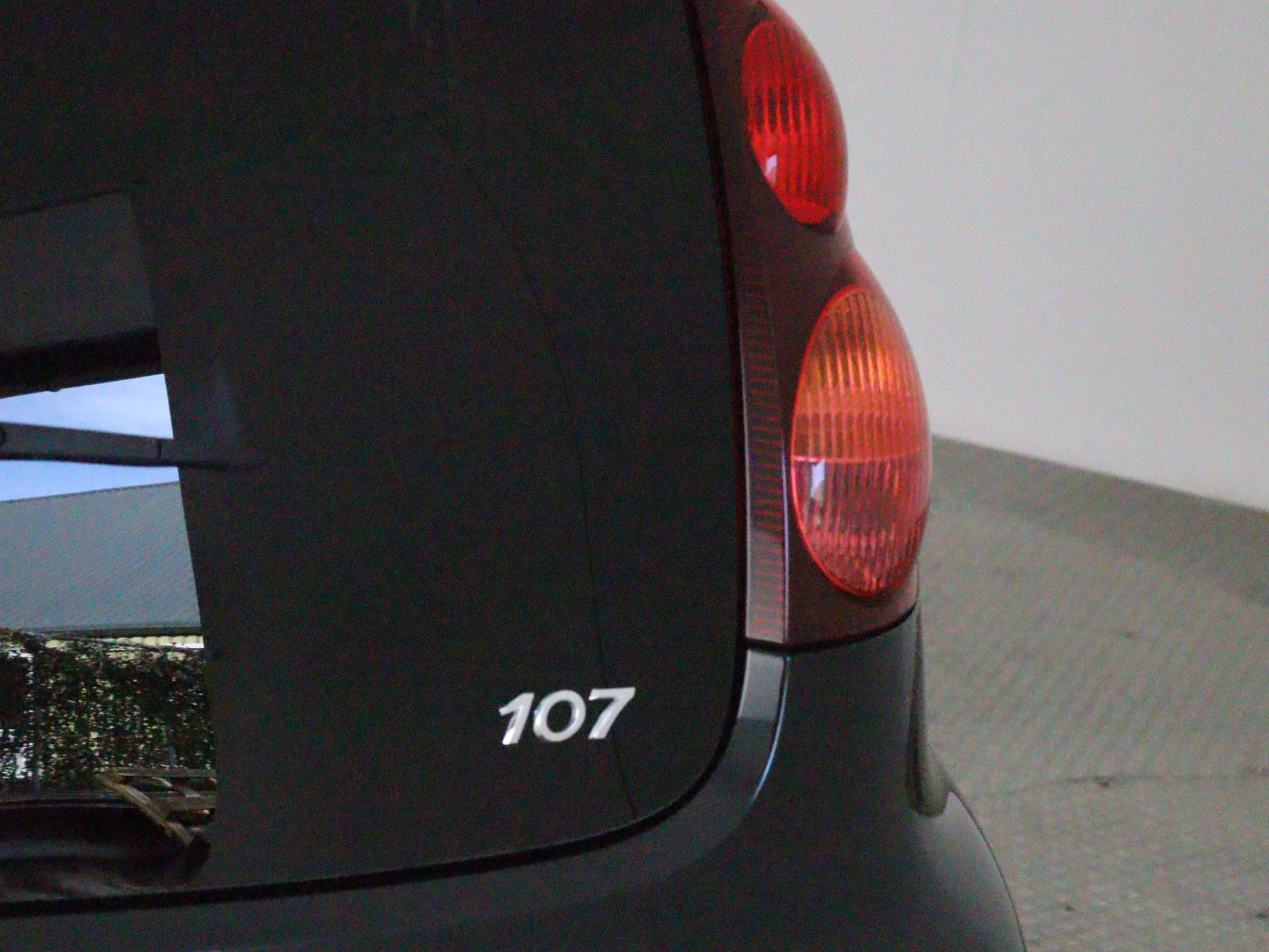 Hoofdafbeelding Peugeot 107