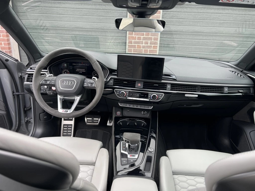 Hoofdafbeelding Audi RS4