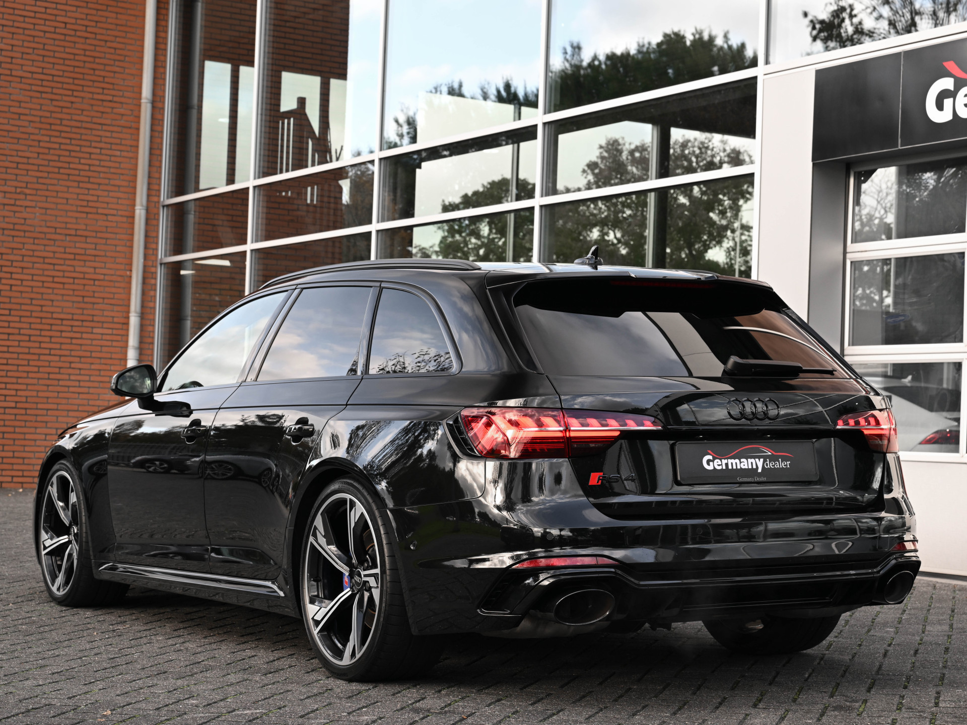 Hoofdafbeelding Audi RS4