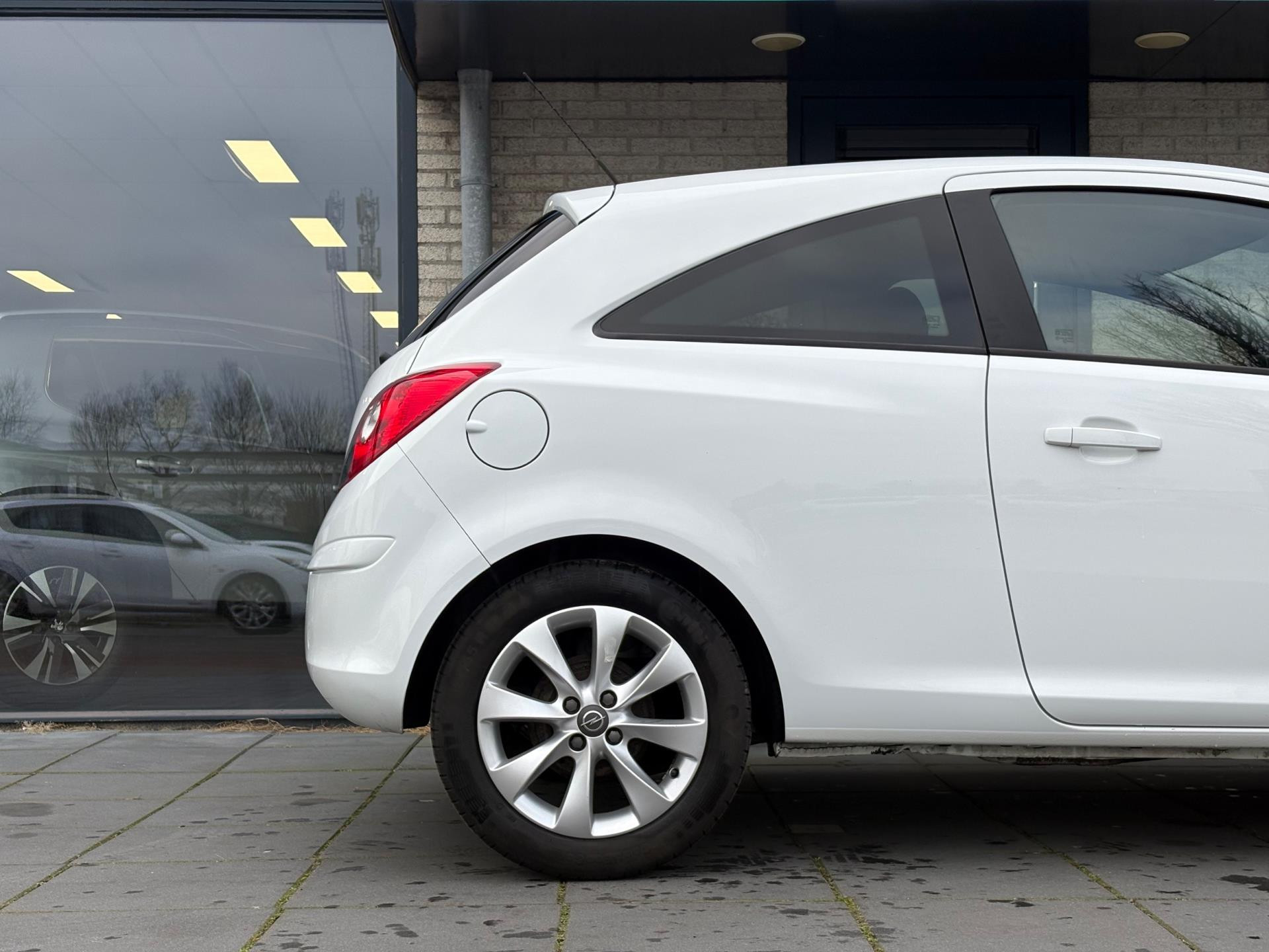 Hoofdafbeelding Opel Corsa