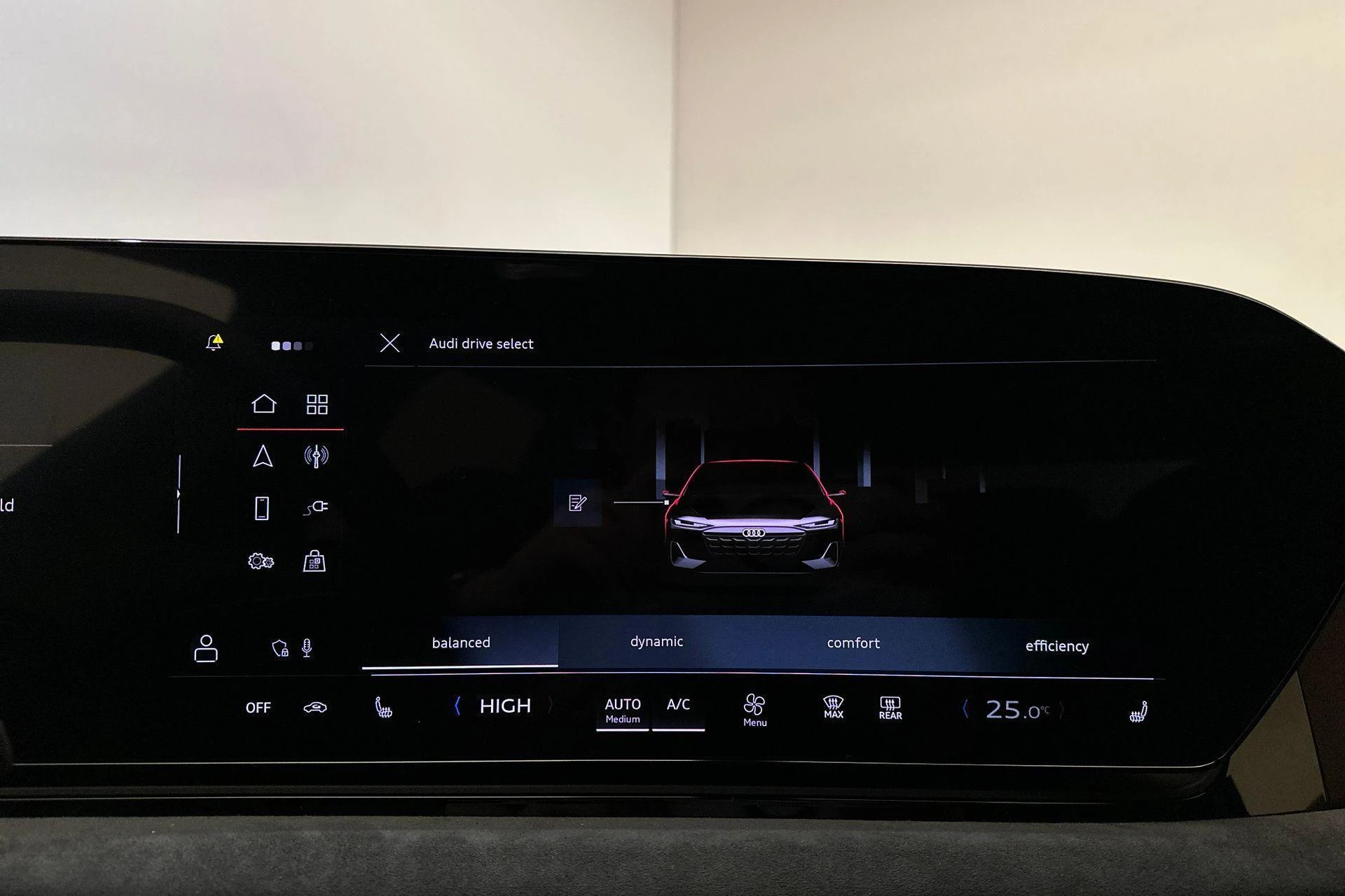 Hoofdafbeelding Audi A6 Avant e-tron