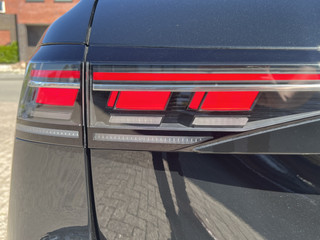 Volkswagen Passat Volkswagen Passat Variant 1.5 eTSI 150 pk Elegance Business Navigatie Panoramadak Trekhaak IQ Light Leder Elek Stoelen + Verwarming + Koeling + Massage 360 Camera Extra Getint Glas Vol Opties BTW Auto MHEV - afbeelding nr 54