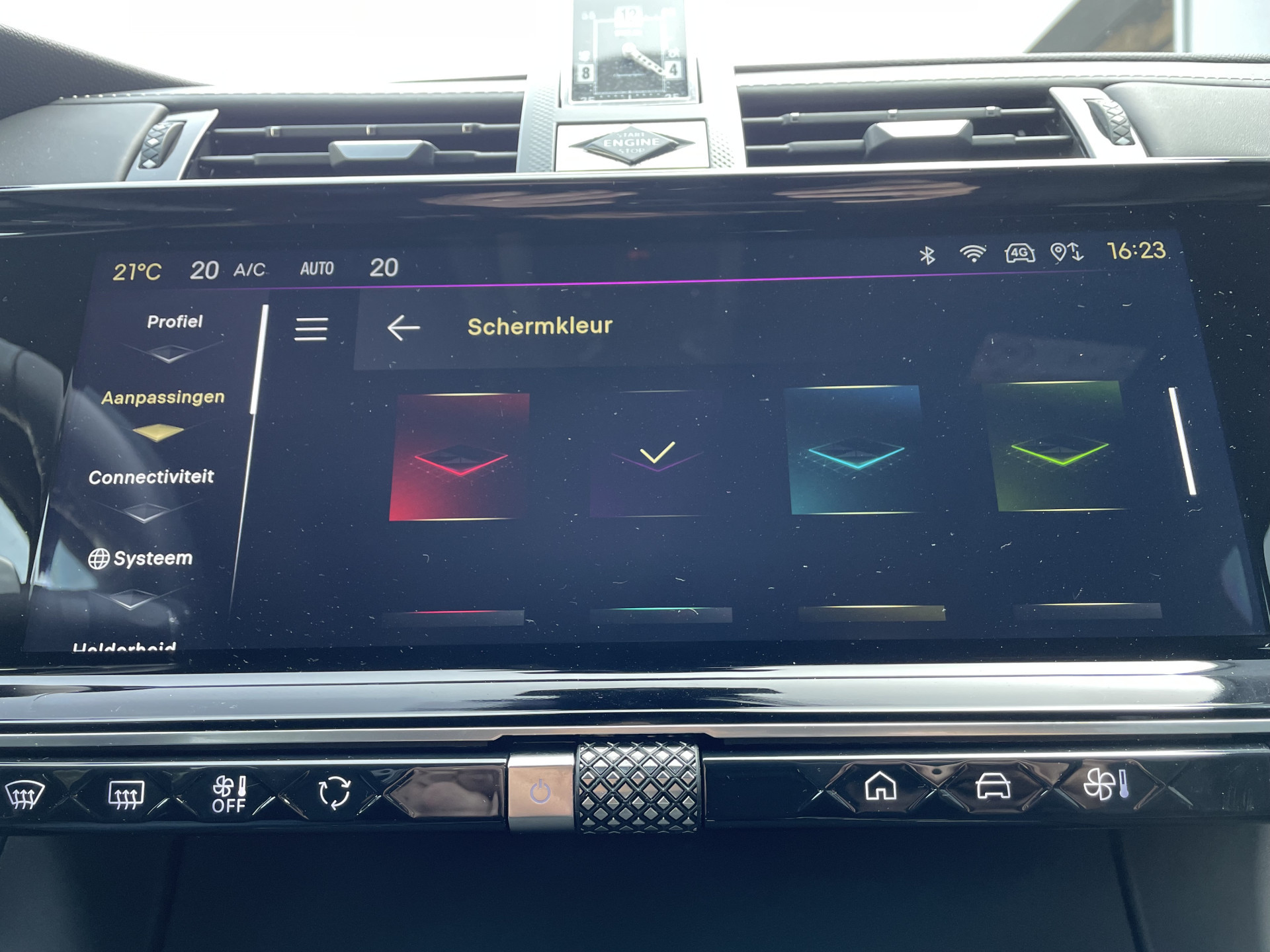 Hoofdafbeelding DS DS 7