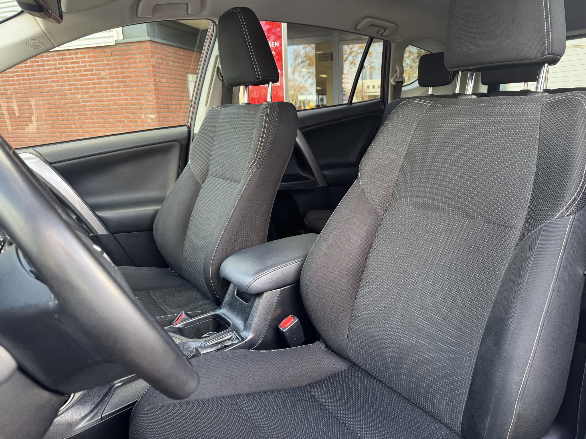 Hoofdafbeelding Toyota RAV4