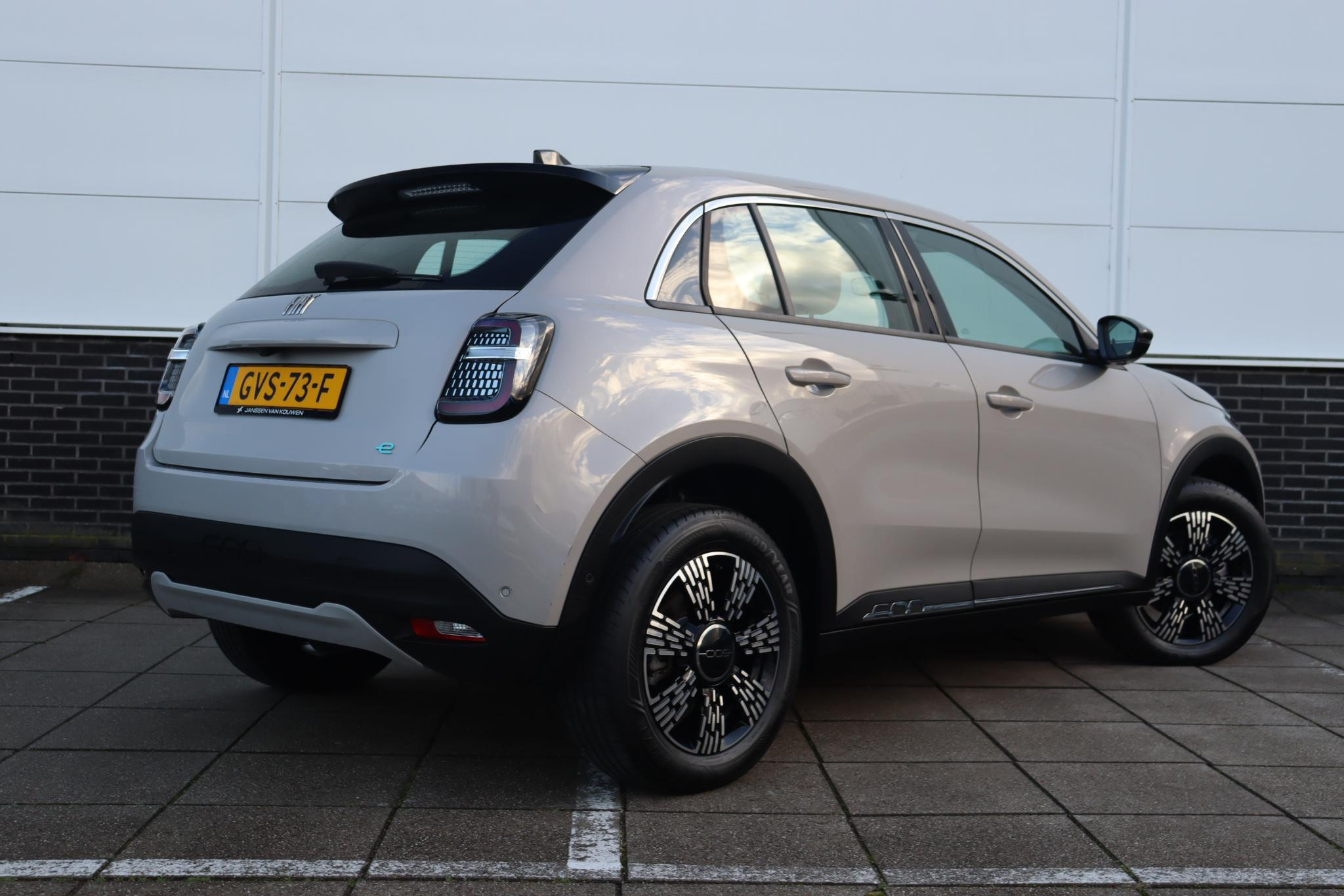 Hoofdafbeelding Fiat 600