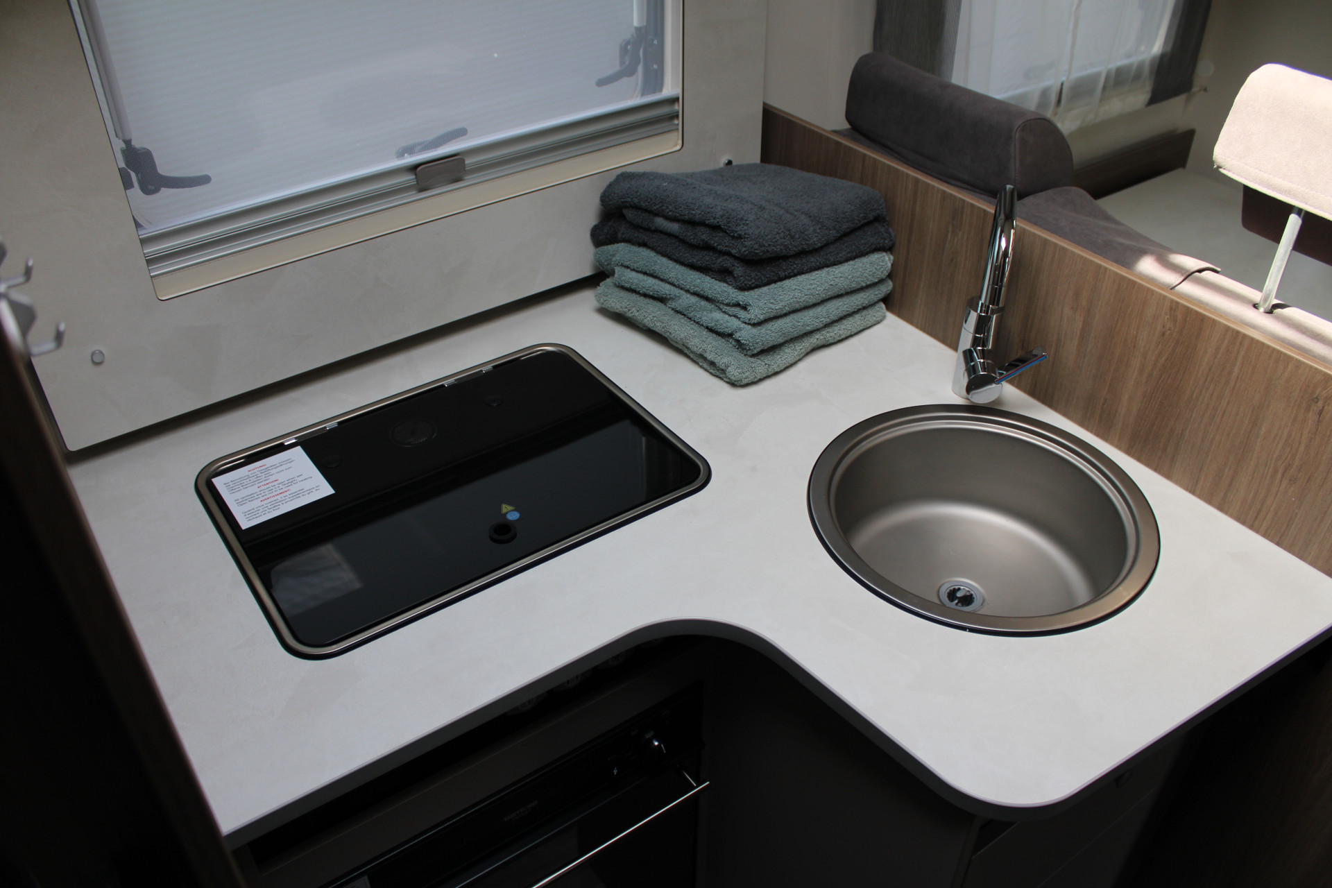 Hoofdafbeelding Carado T680/T447T