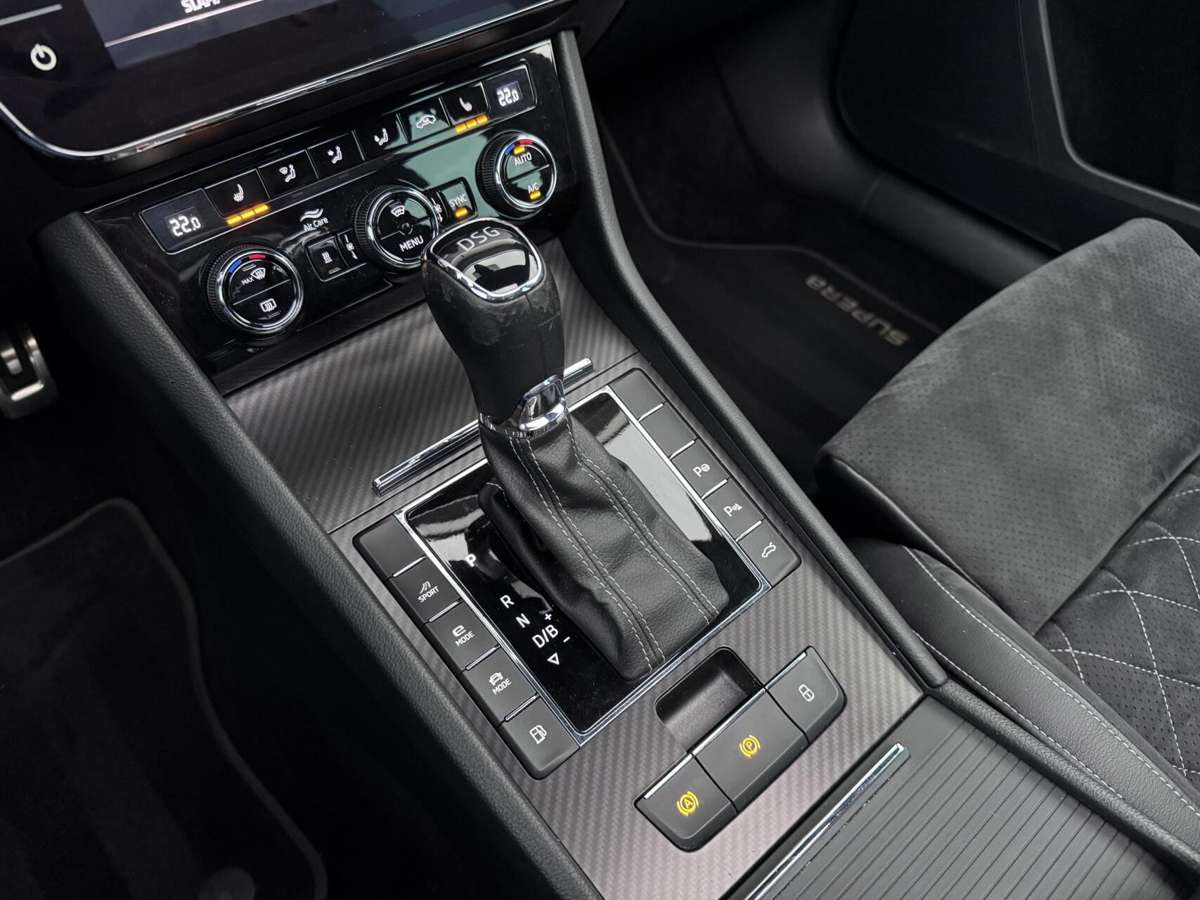 Hoofdafbeelding Škoda Superb