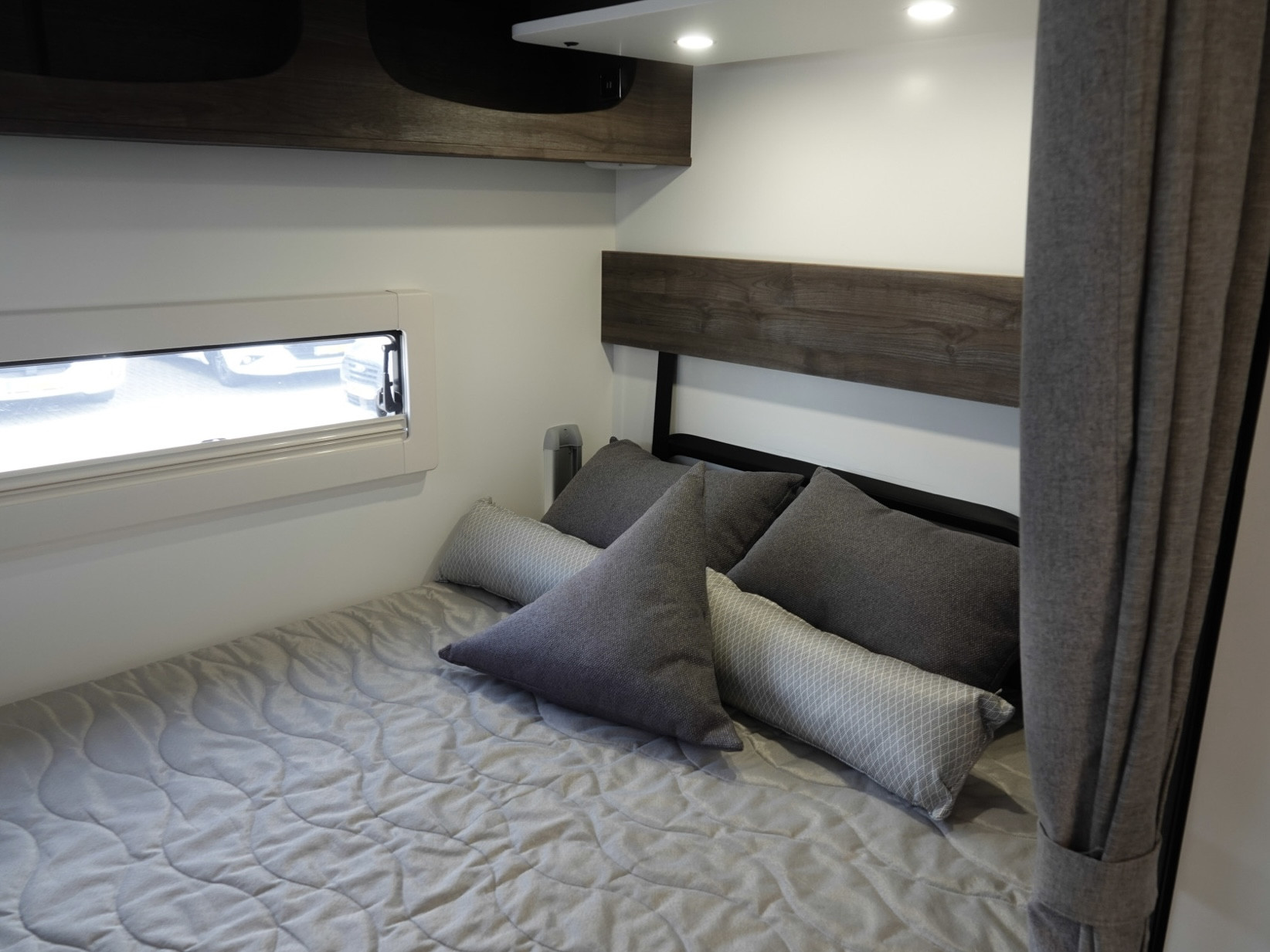 Hoofdafbeelding Benimar Amphitryon