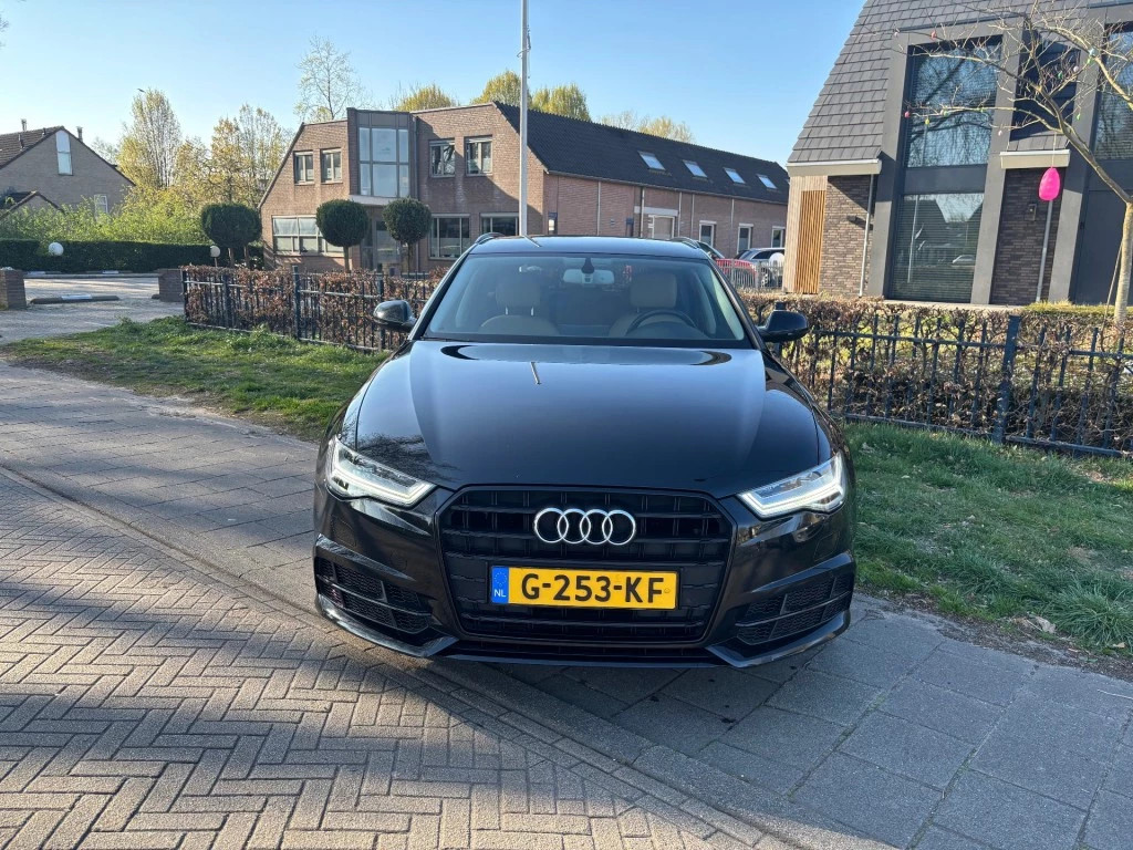 Hoofdafbeelding Audi A6