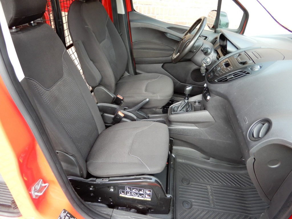 Hoofdafbeelding Ford Transit Courier