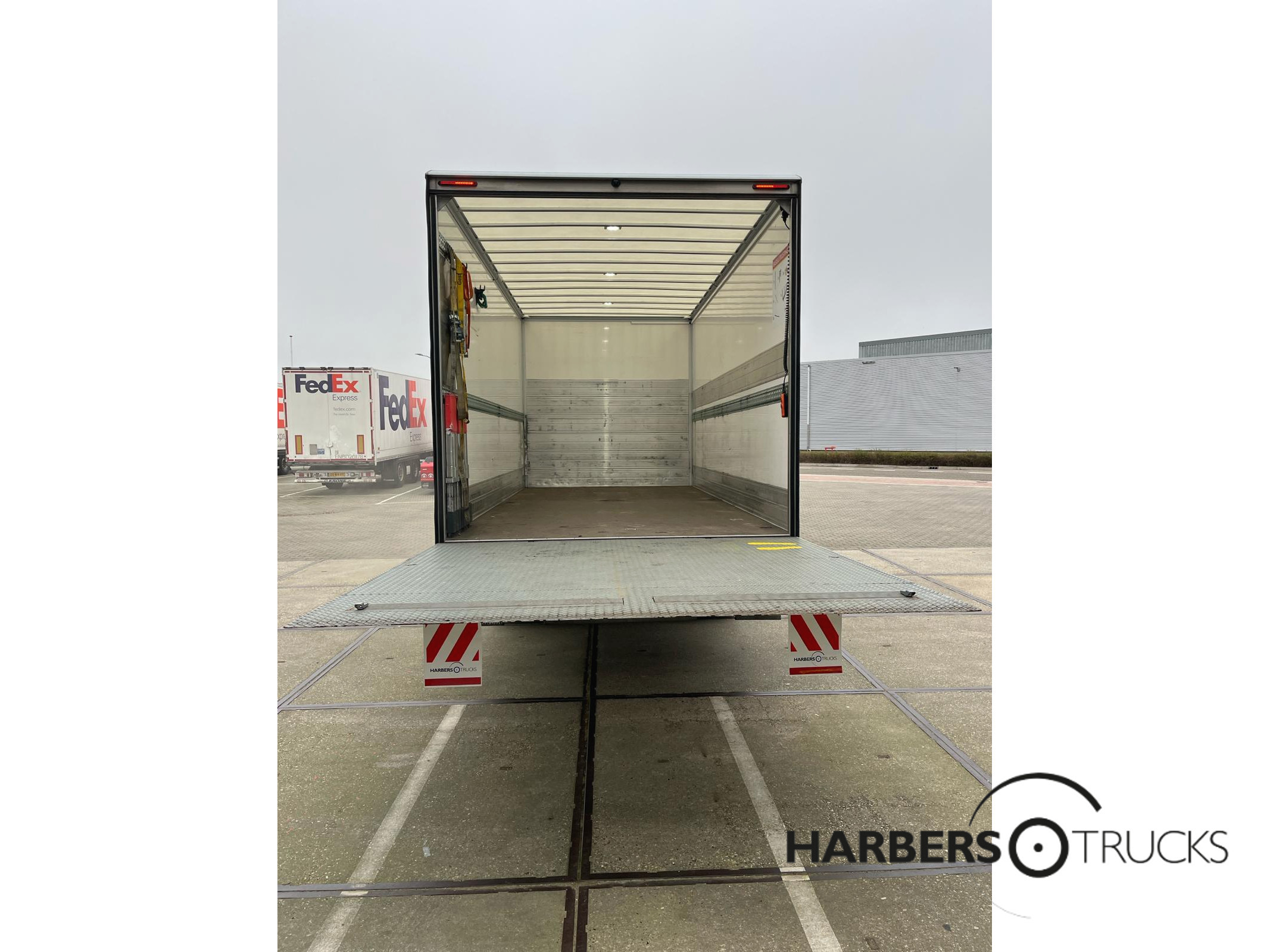 Hoofdafbeelding Volvo FL 210HP Aut.