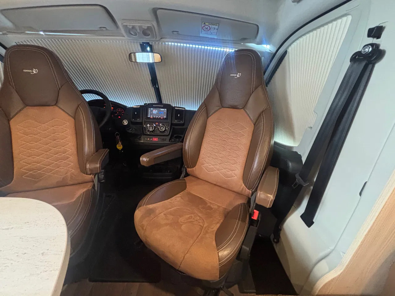 Hoofdafbeelding Bürstner BT7342 30 EDITION IXEO TIME IT734 Camper