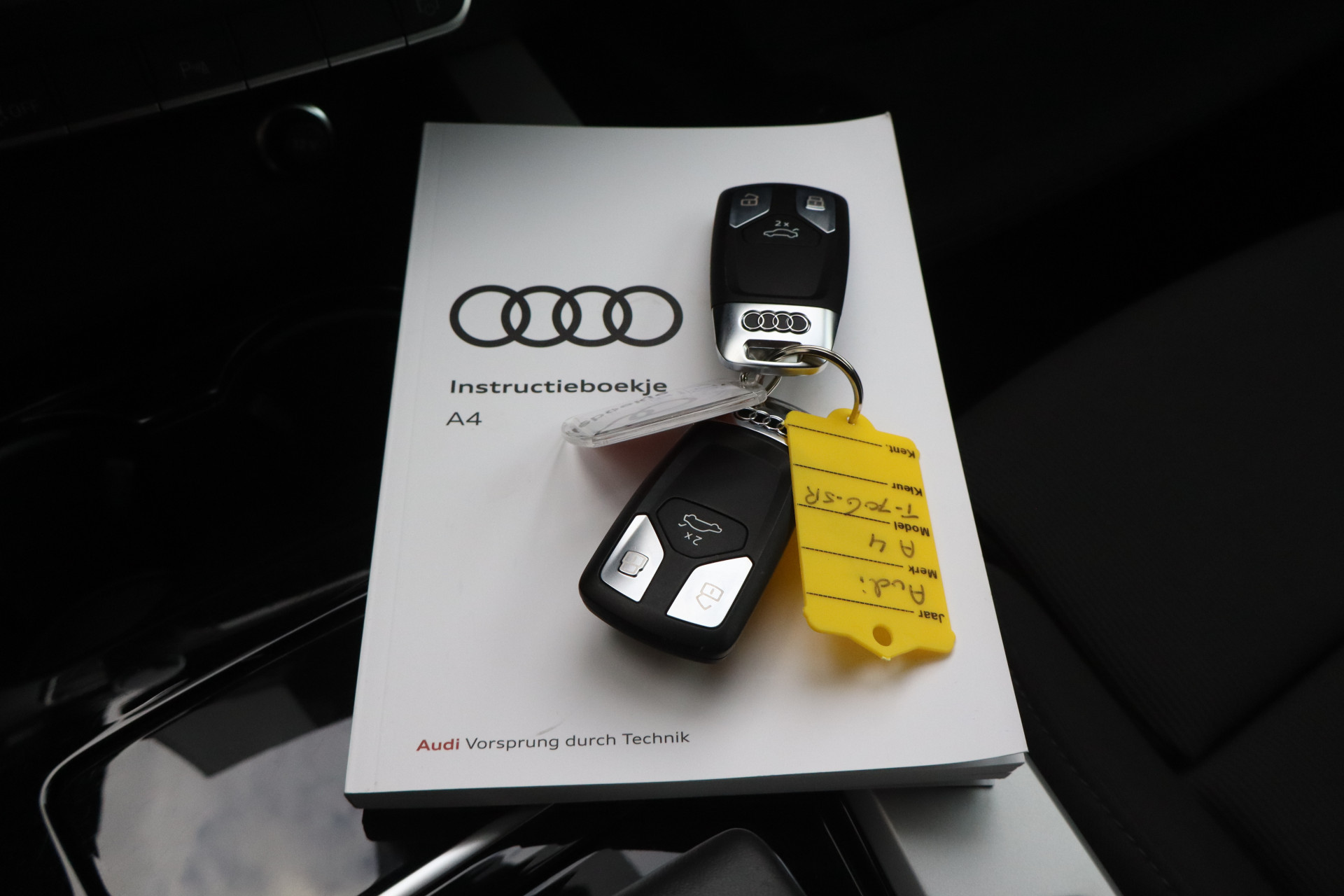 Hoofdafbeelding Audi A4