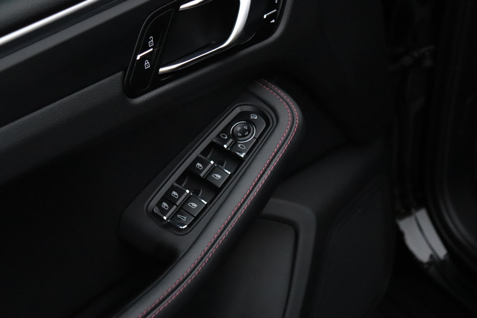 Hoofdafbeelding Porsche Macan