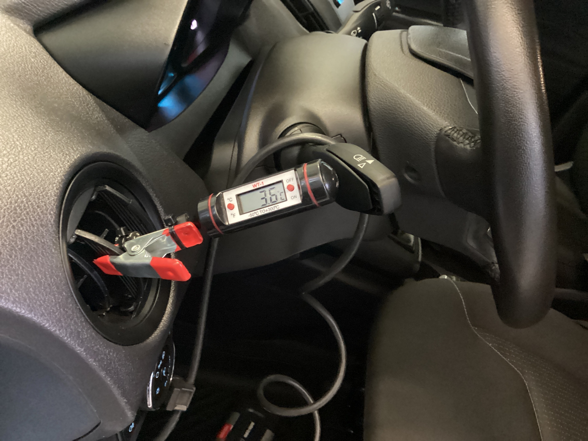 Hoofdafbeelding Ford Transit Courier