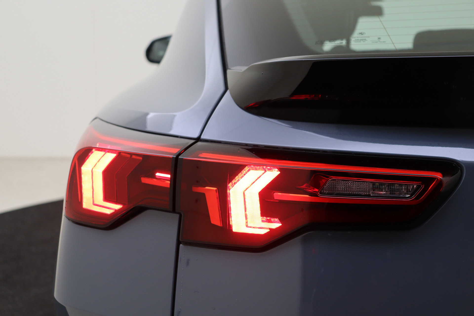 Hoofdafbeelding BMW iX2