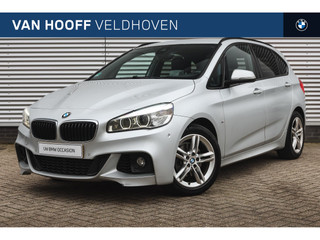 BMW 2 Serie Active Tourer 218i High Executive M Sport Automaat / Trekhaak / Sportstoelen / Stoelverwarming / Achteruitrijcamera / Head-Up / Park Assistant / Cruise Control