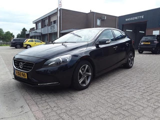 Volvo V40 2.0 D4 SUMMUM BUSINESS / LEDER / NAVI