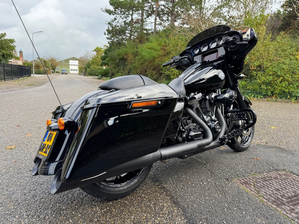 Hoofdafbeelding Harley-Davidson Street Glide